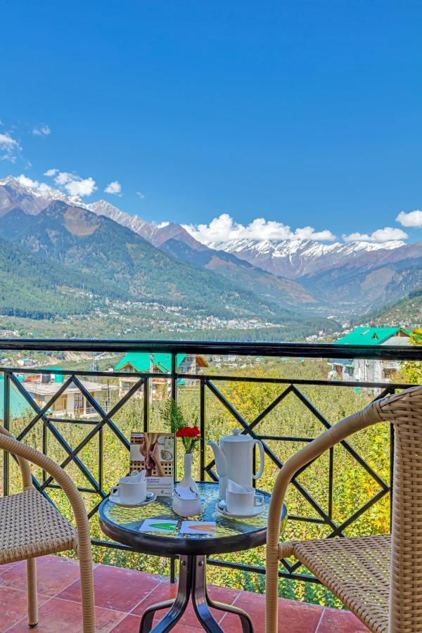Hotel Club Mahindra Snow Peaks Manali Exterior foto